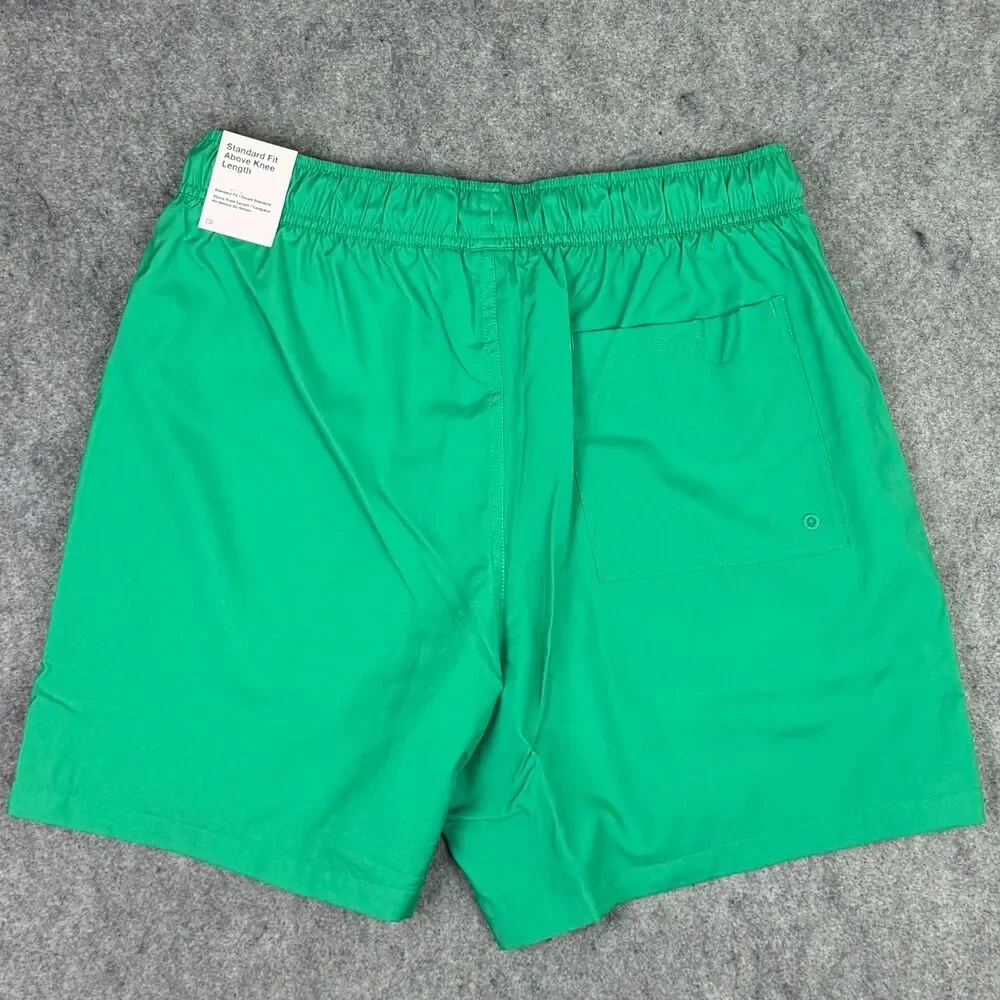 Men's Nike Club Woven Flow Shorts Size Medium Stadium Green FN3307-324